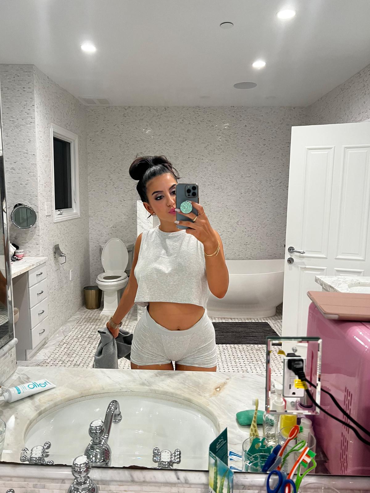 Cum🍑in my mouth💦🍆